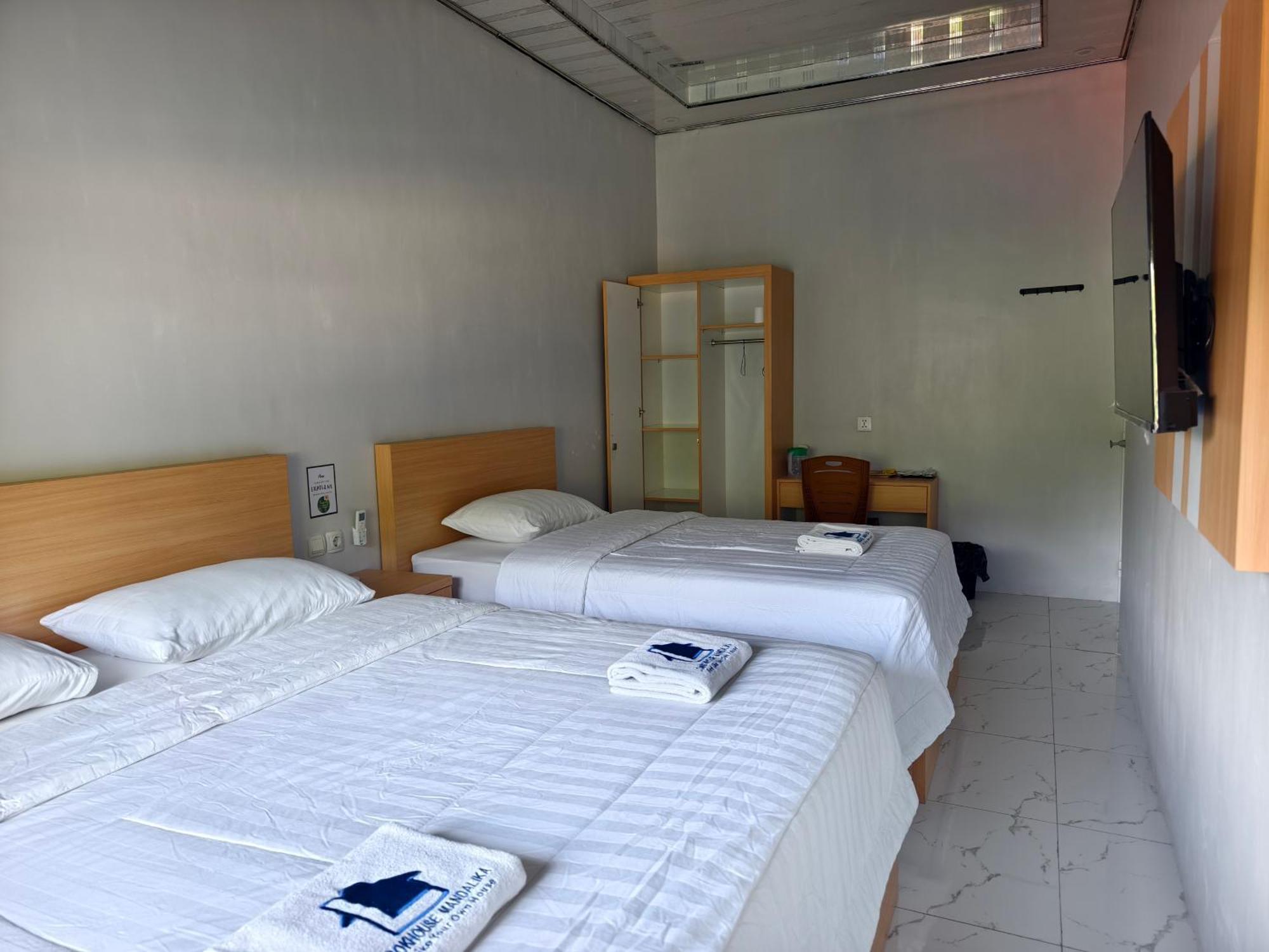 Hotel Lombokhouse Mandalika Kuta  Esterno foto